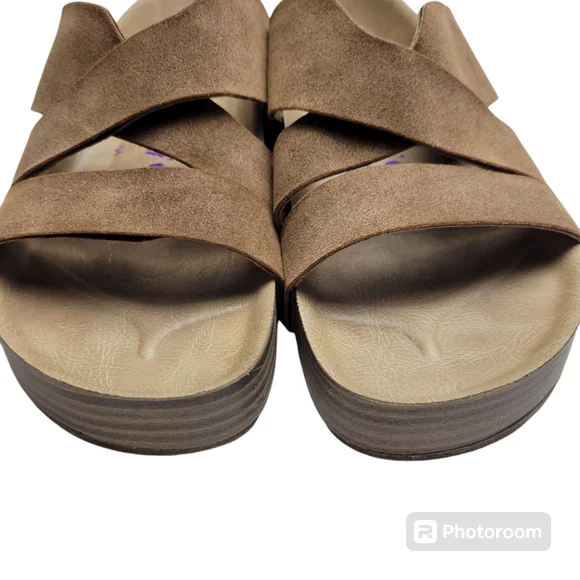 Blowfish | Malibu Flatform Platform Strappy Beige Slip On Sandals 7 - Picture 7 of 11
